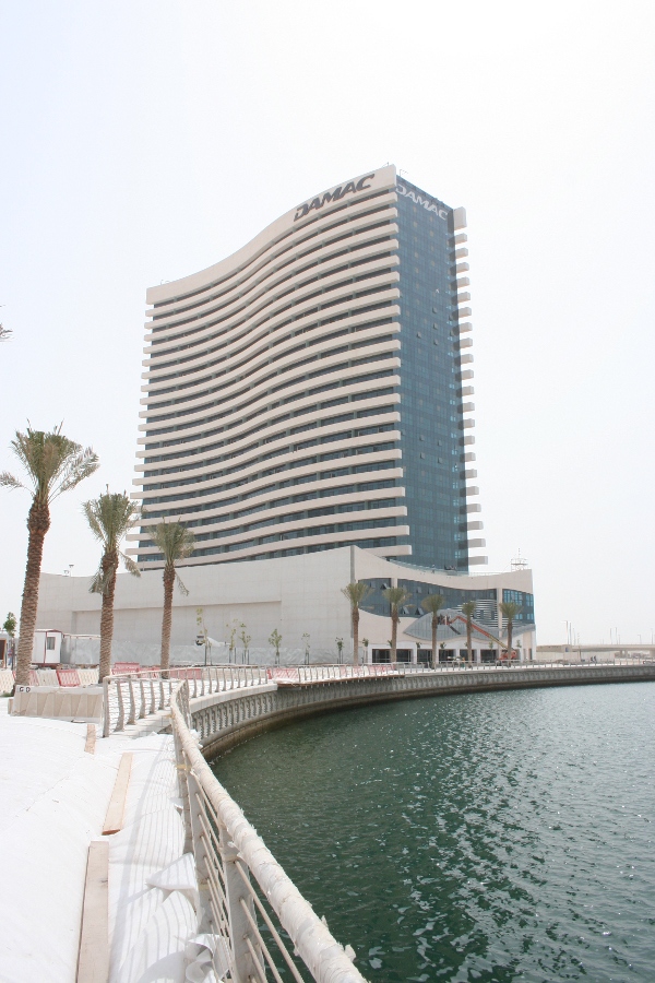 Marina Bay tower in UAE
